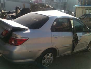 2005-2008 MODEL HONDA CİTY ÇIKMA ARKA CAM ADNAN TÜRK OTO 'DA
